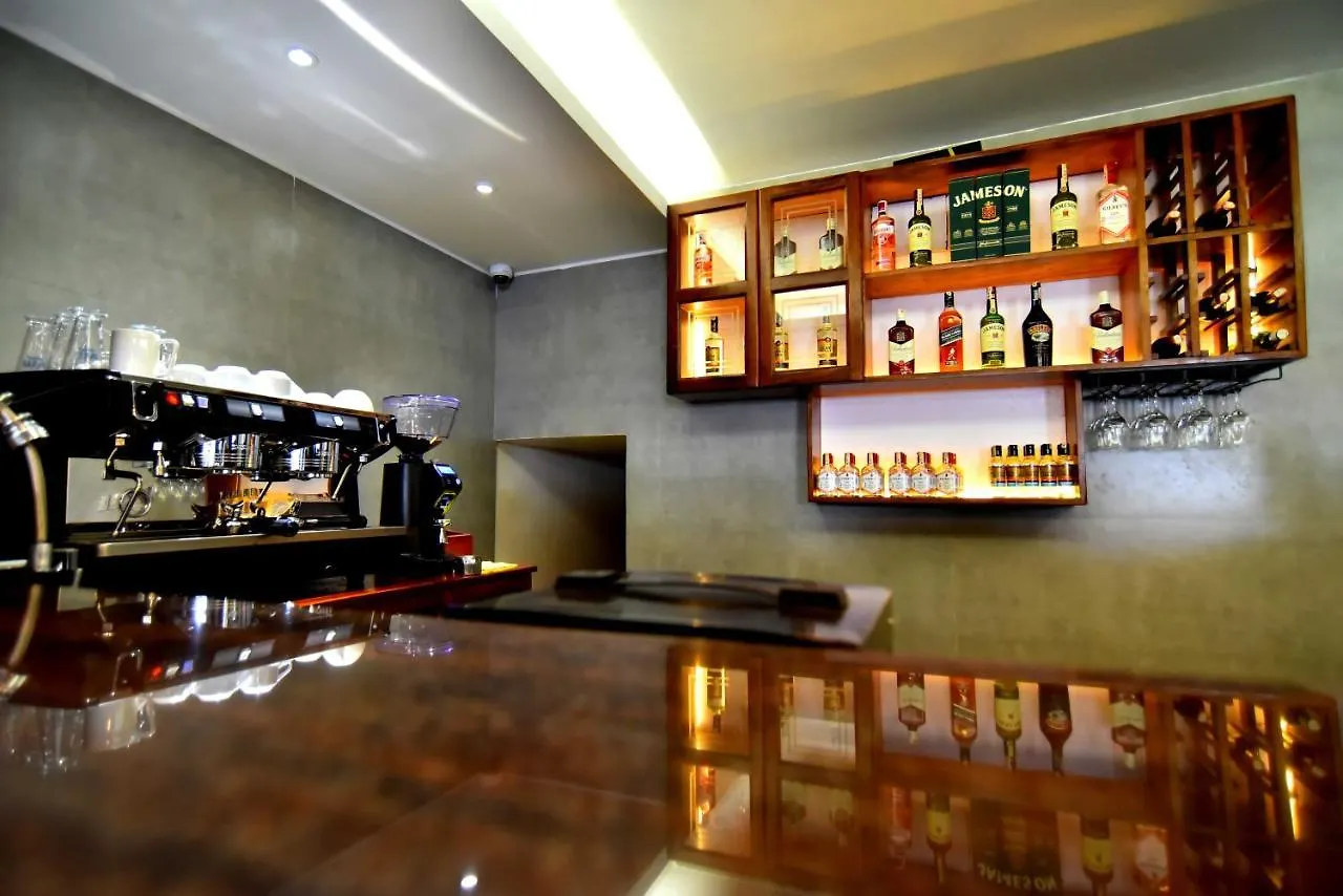 Victoria Mews Hotel Kampala