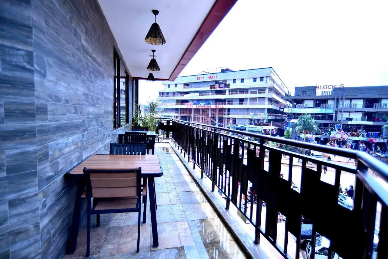 Victoria Mews Hotel Kampala 3*,