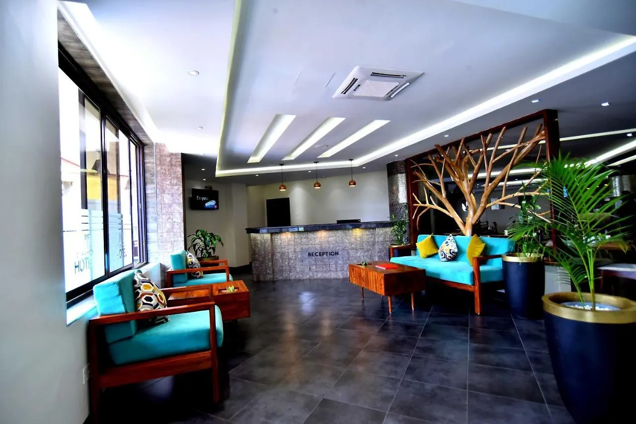 ***  Victoria Mews Hotel Kampala Uganda